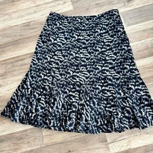 Jones New York Sport Tulip Flare Flirty Black & White Skirt
